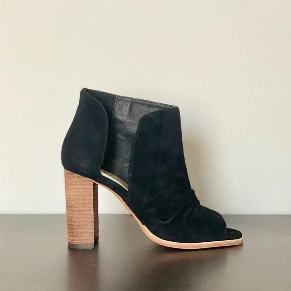 42 Gold Loyalty Open Toe Bootie Heel